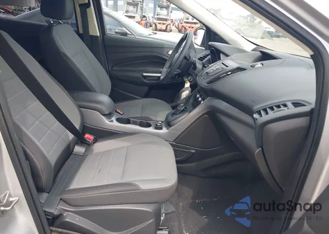 2016 Ford Escape Se from USA, damaged, VIN 1FMCU0G92GUB73961